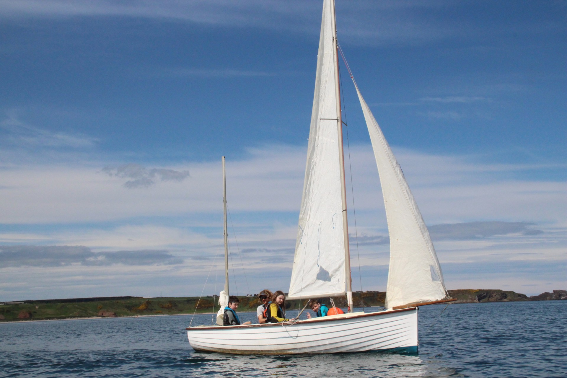 Background image - Cullen Sea School Sailing Session